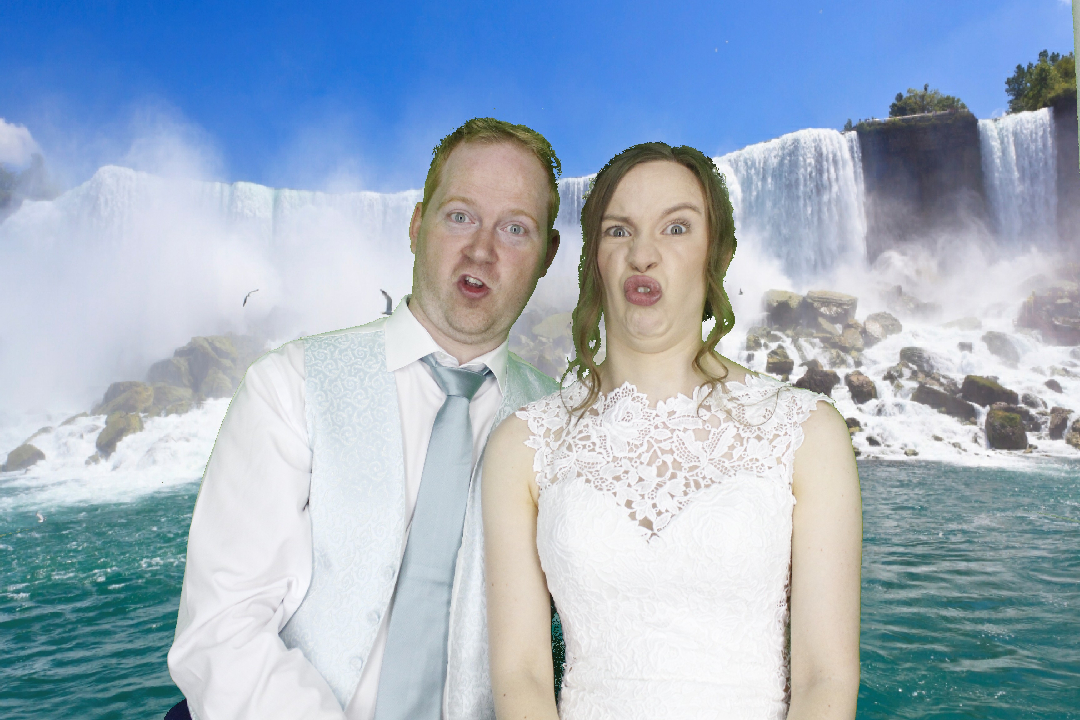 Rebecca and Warren's Wedding | View more photos from the event at gallery.myphotoboothexperience.co.uk/u/MyPhotoBoothExperienceLtd/Rebecca-and-Warrens-Wedding
